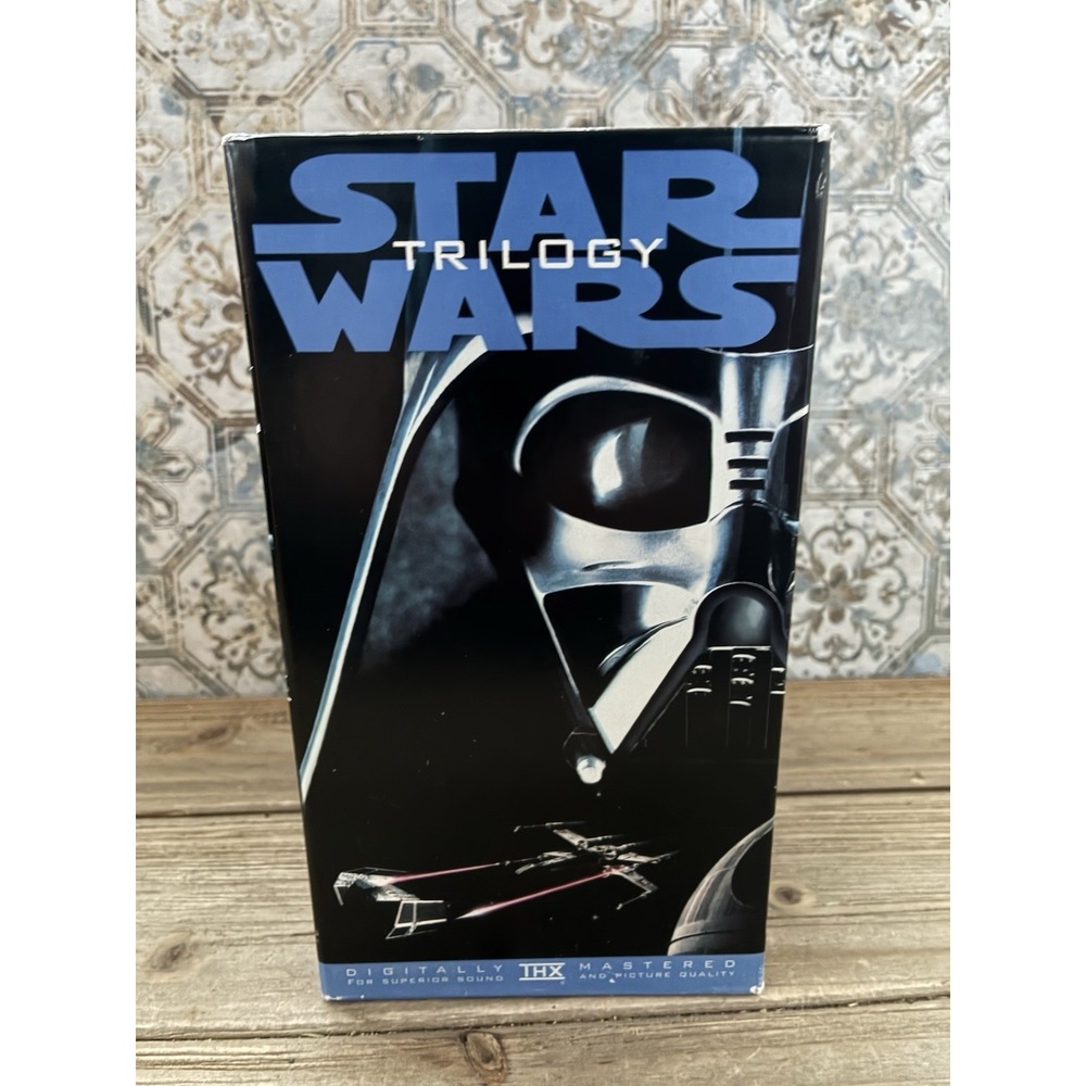 VTG 1995 Star Wars Trilogy VHS Box Set Nerdy